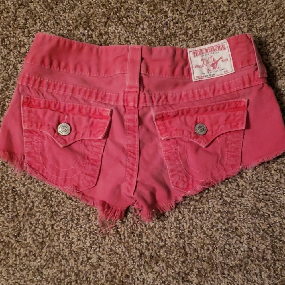 TRUE RELIGION  shorts